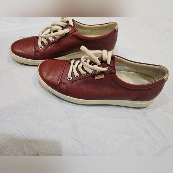 ECCO Soft 9 Brick Red Leather Lace up Sneakers Danish Design - Picture 6 of 7